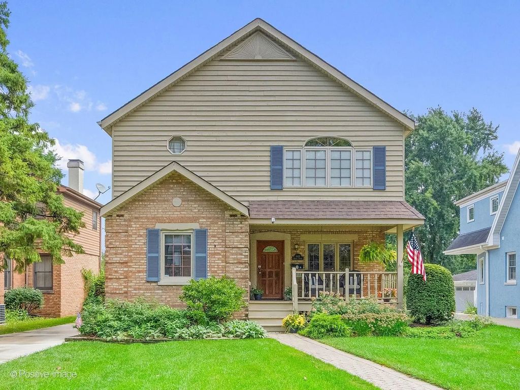 4411 Harvey Avenue, Western Springs
