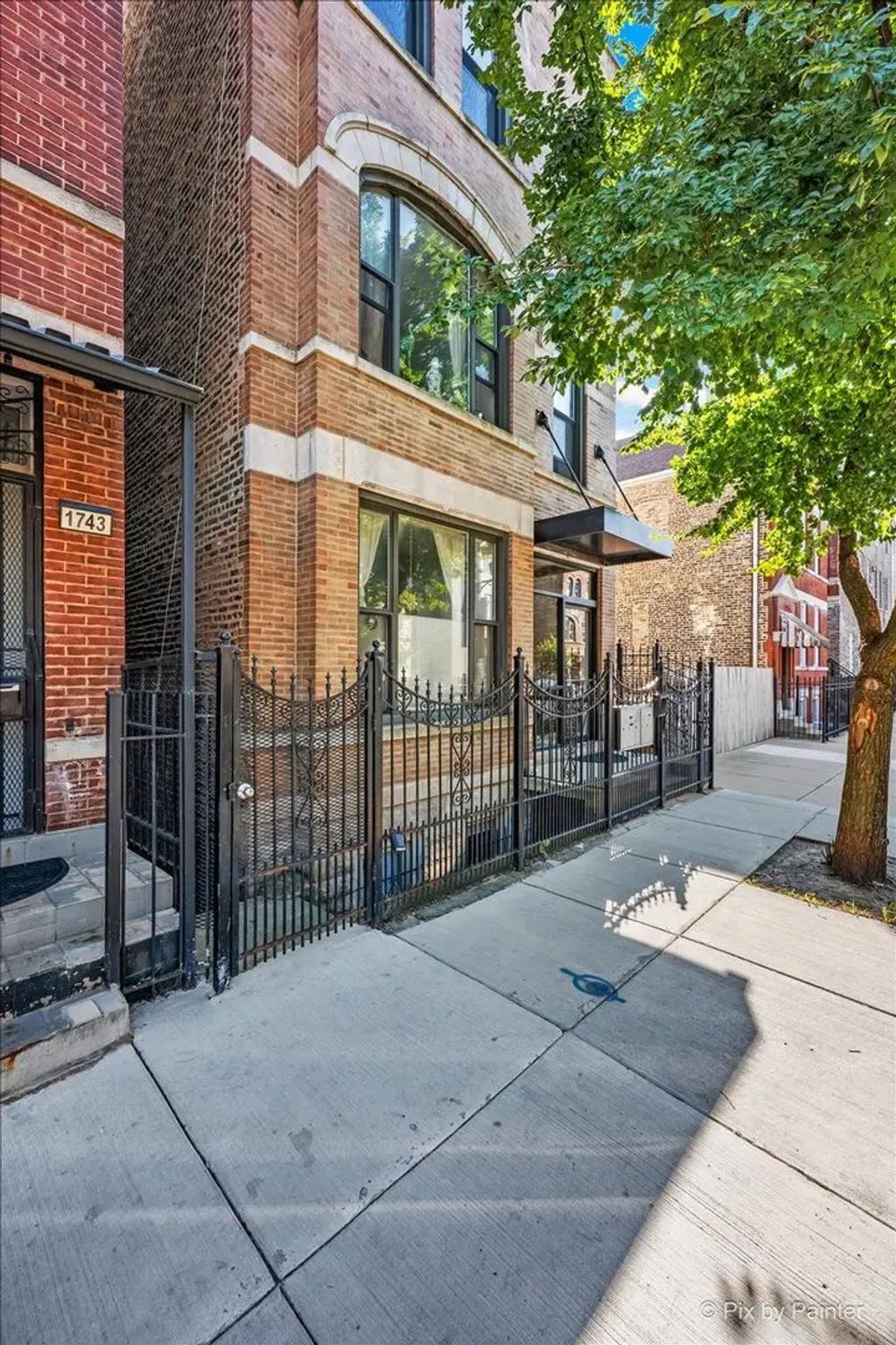1745 W 18th Place 1r, Chicago