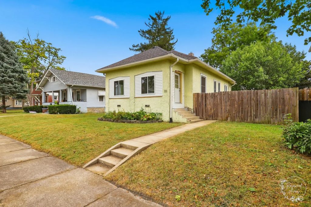 430 S Myrtle Avenue, Kankakee