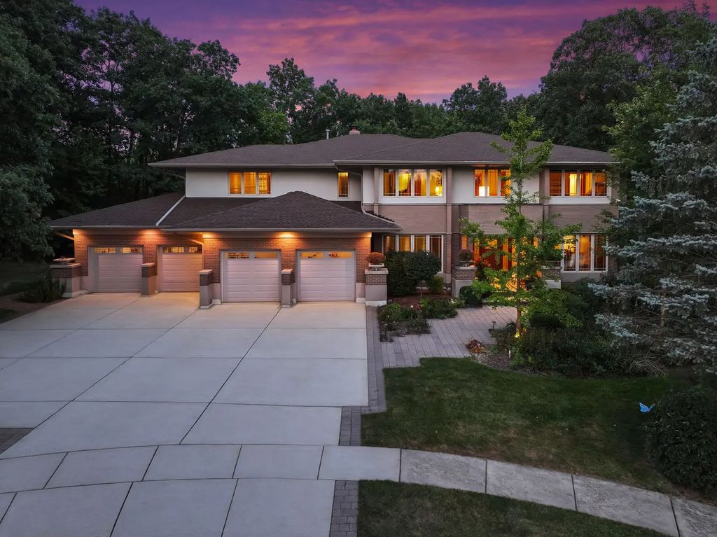 13001 Ravine Drive, Lemont