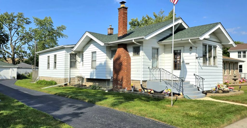 3438 Monroe Street, Lansing
