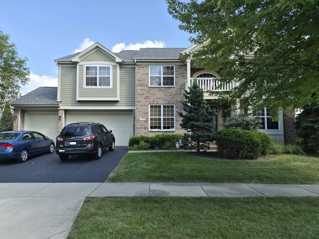 2921 Kelly Drive, Elgin