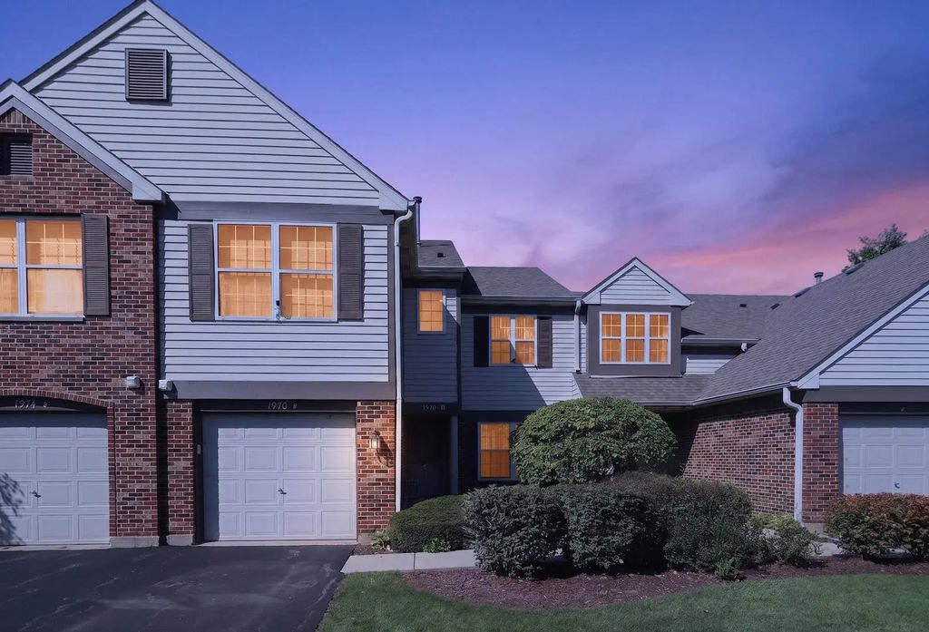 1970 Gary Court B, Schaumburg