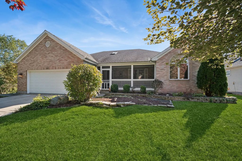 865 N Lyle Avenue, Elgin