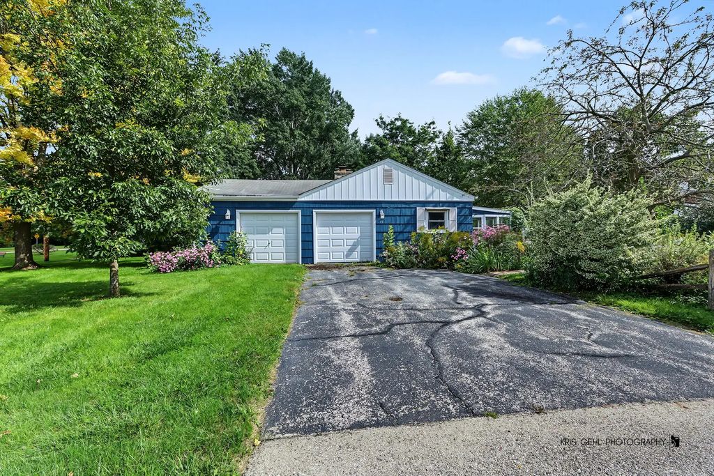 19 S Hawthorne Boulevard, Mundelein