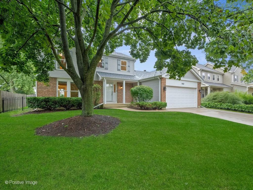 1n325 Tamarack Drive, Winfield
