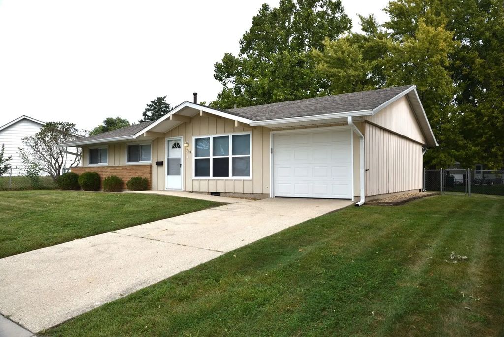 713 Cascade Avenue, Romeoville