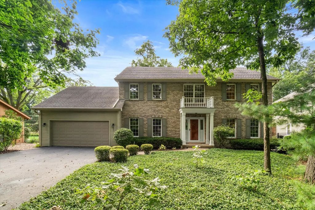 501 Pin Oak Court, St. Charles