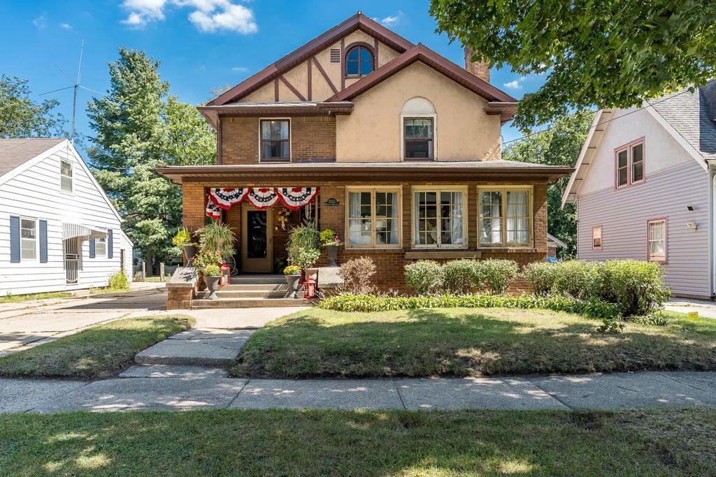 1515 Huffman Boulevard, Rockford