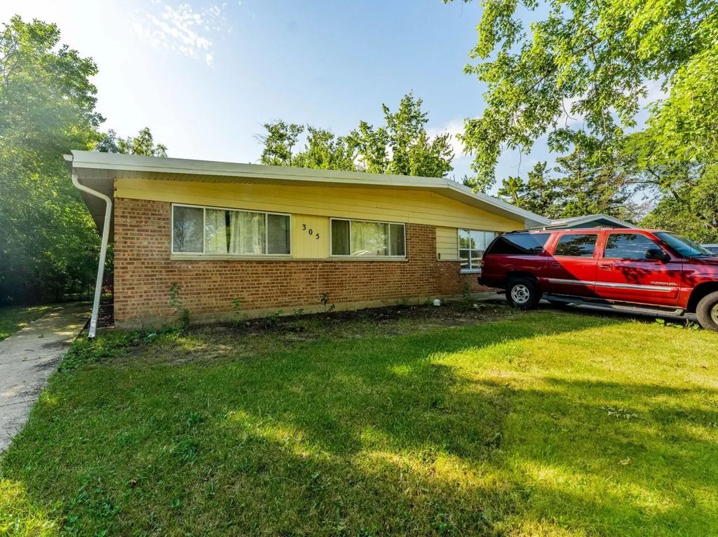305 Somonauk Street, Park Forest