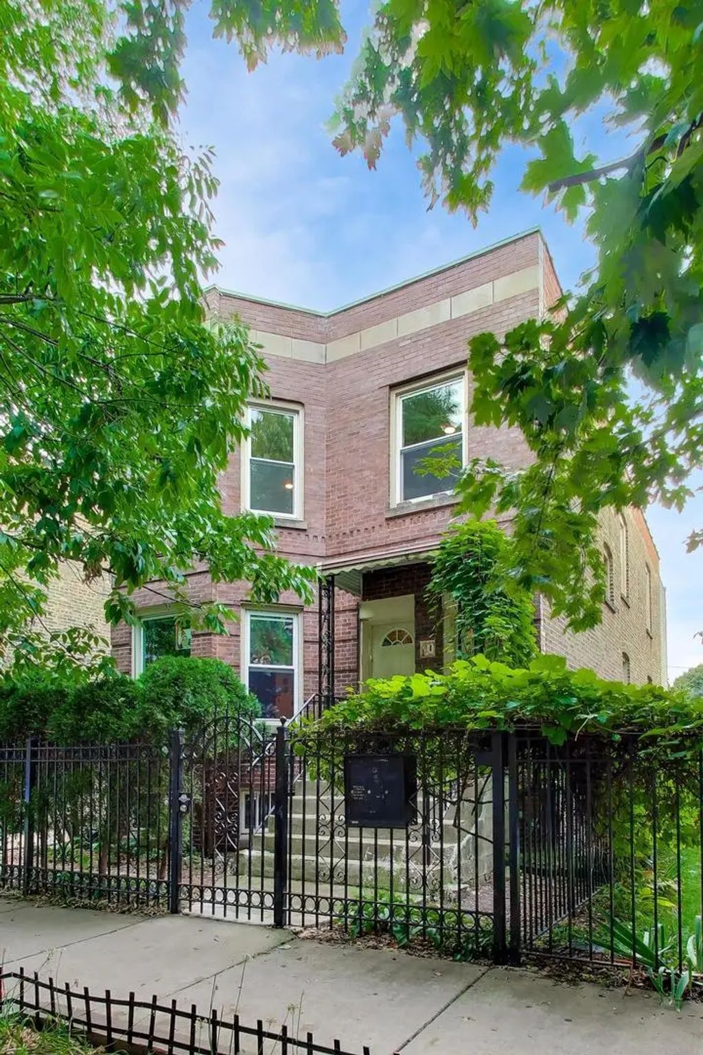 2108 N Richmond Street 2, Chicago