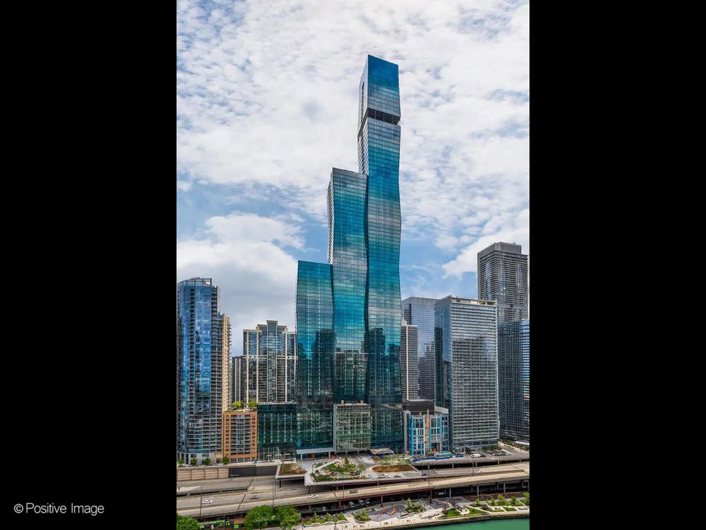 363 E Wacker Drive 5001, Chicago