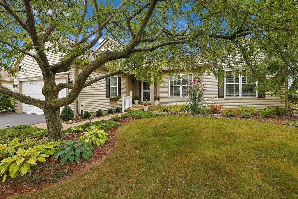 13025 Brookwood Drive, Huntley