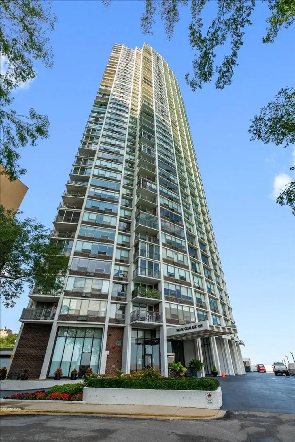 940 W Glenlake Avenue 27b, Chicago, 60660