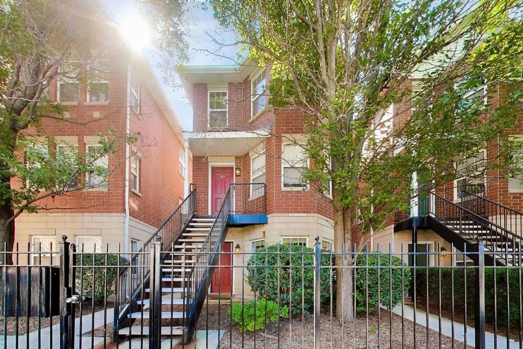 651 W Division Street A, Chicago