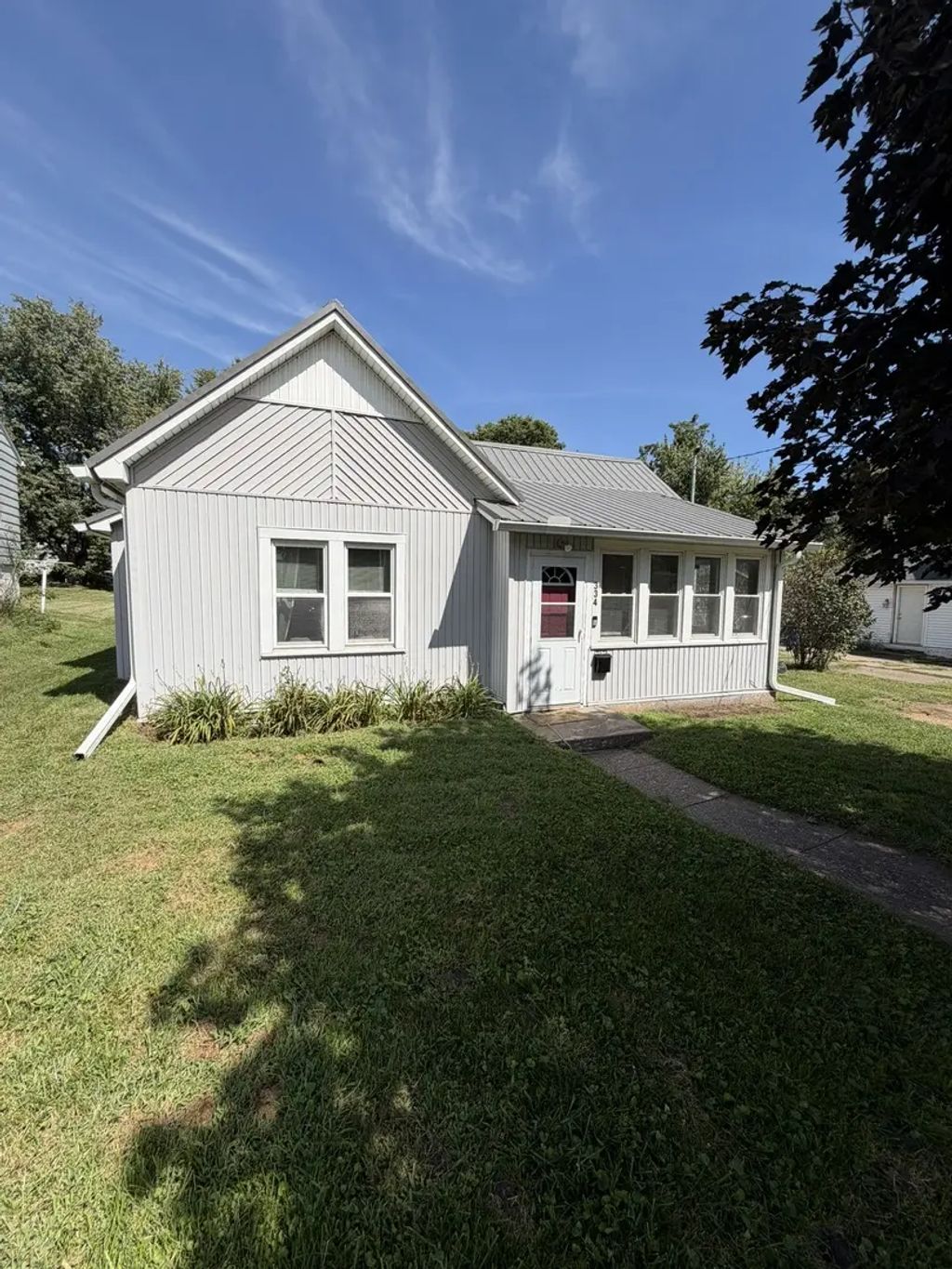 334 23rd Place, Clinton