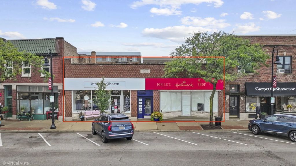 8 S Prospect Avenue, Clarendon Hills