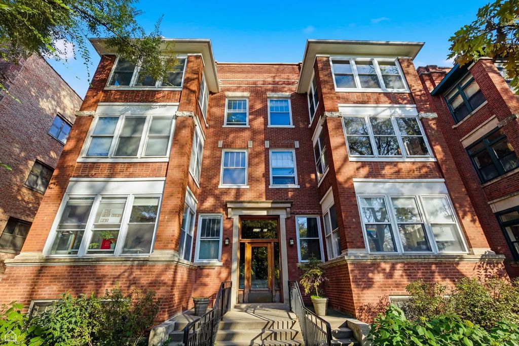 5321 S Woodlawn Avenue 3s, Chicago