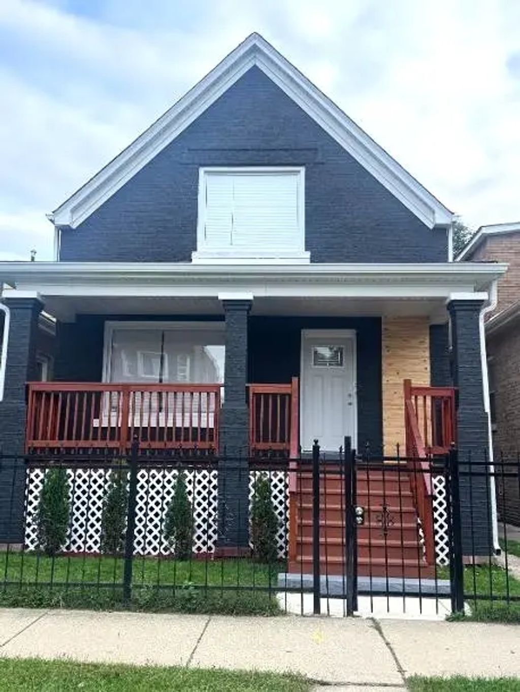 5019 W Concord Place 1, Chicago