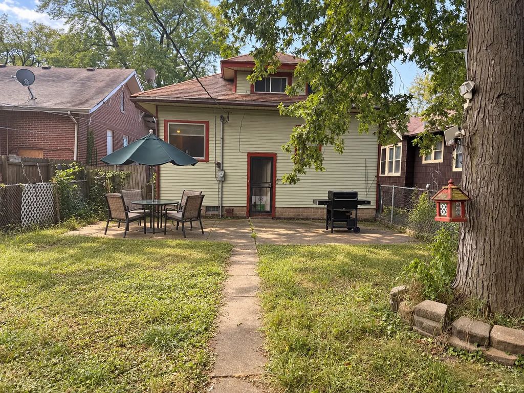 15633 Myrtle Avenue, Harvey
