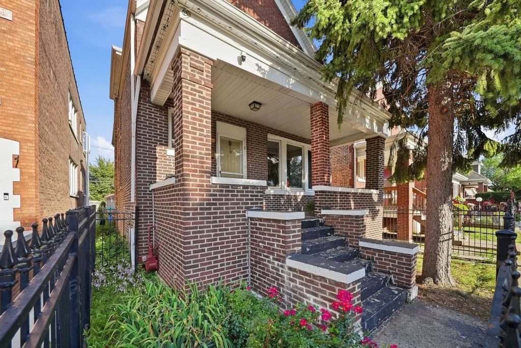 6435 S Artesian Avenue, Chicago