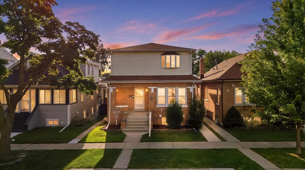 2134 N 73rd Avenue 1, Elmwood Park
