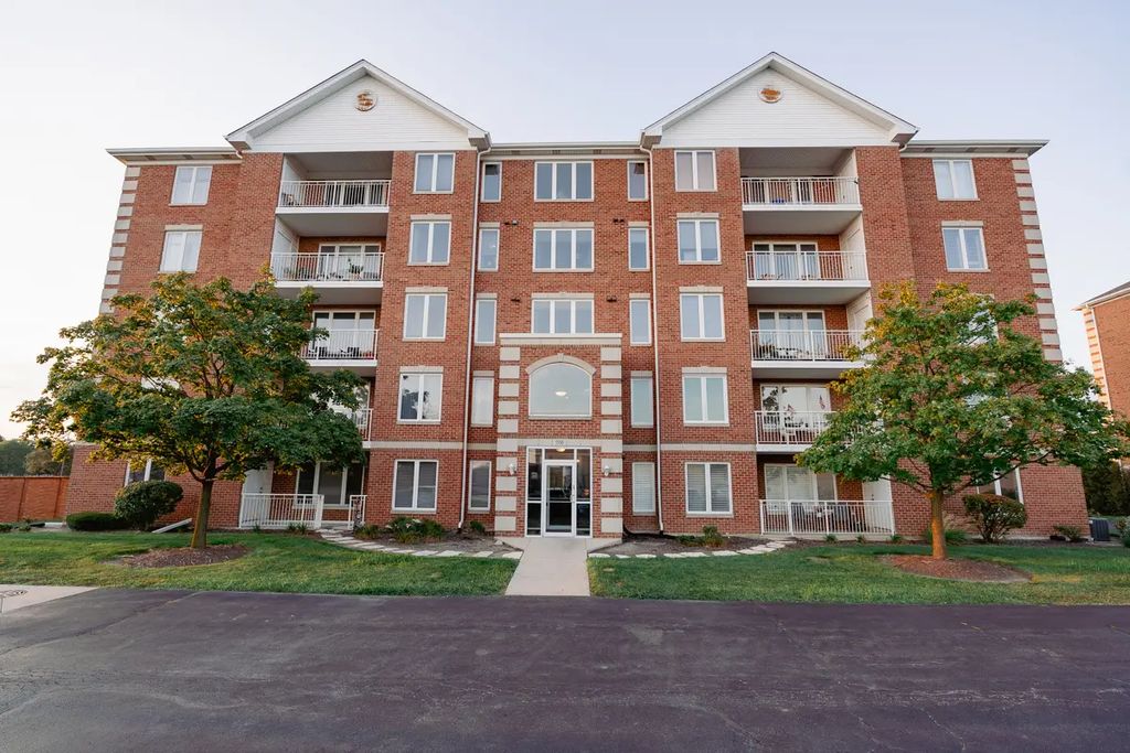 5550 115th Street 101, Oak Lawn