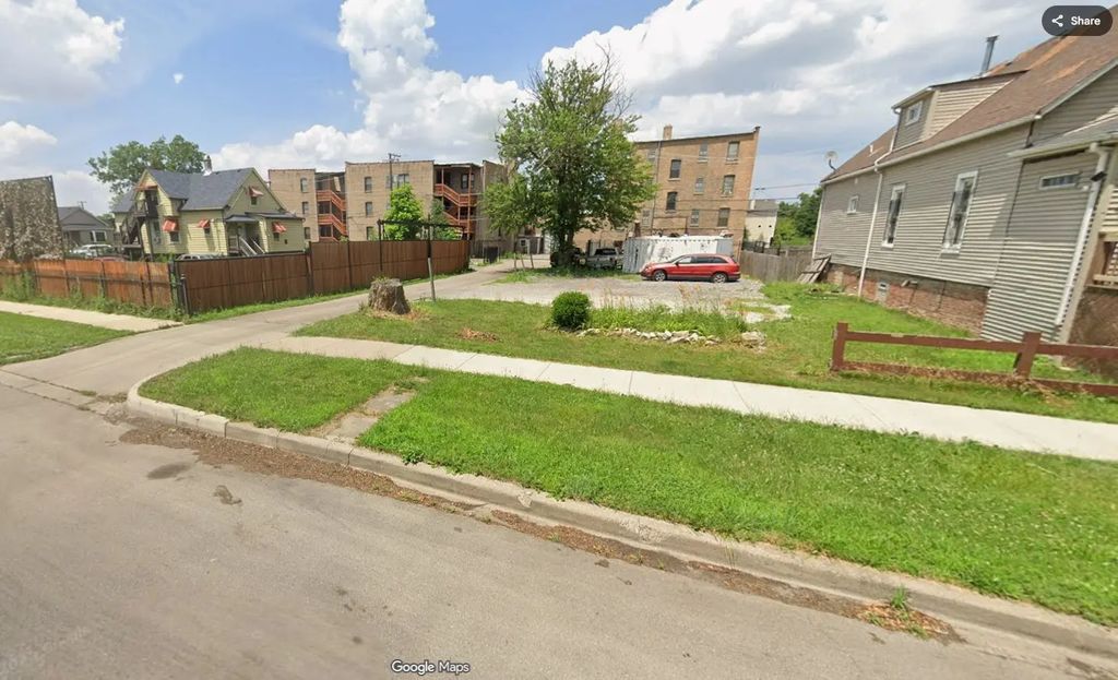 442 W 79th Place, Chicago