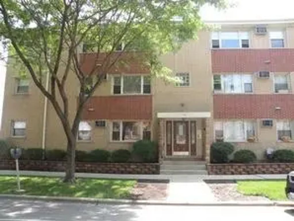 32 Elgin Avenue A1, Forest Park
