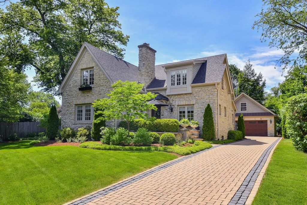 40 S Lincoln Avenue, Geneva
