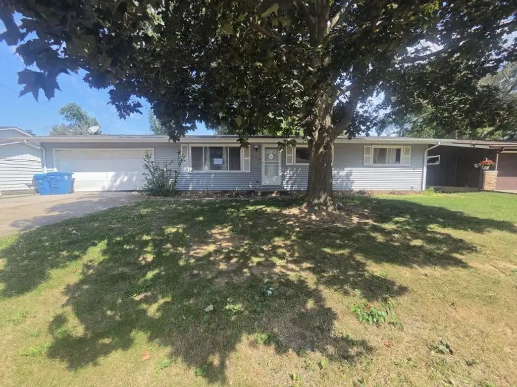 433 25th Avenue, East Moline