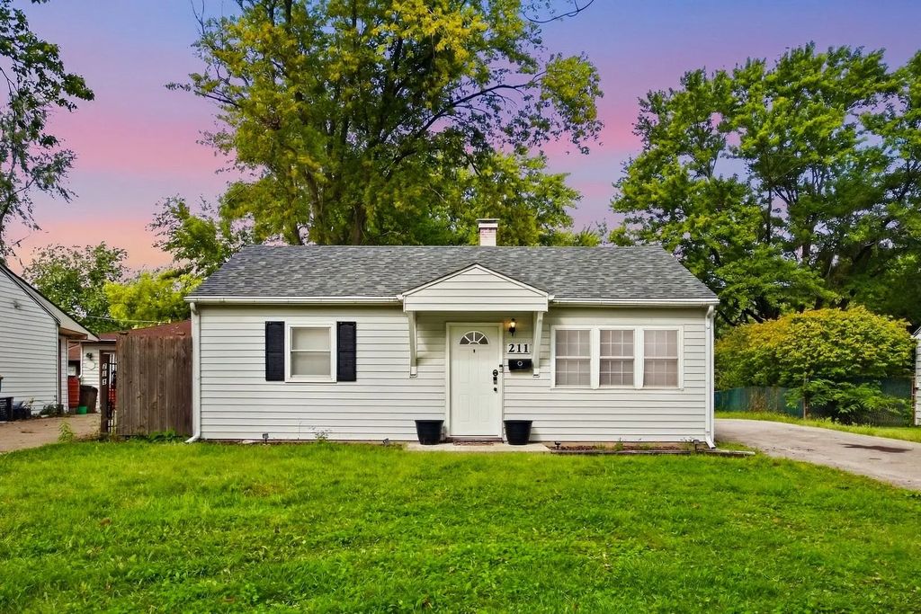 211 S Hammes Avenue, Joliet