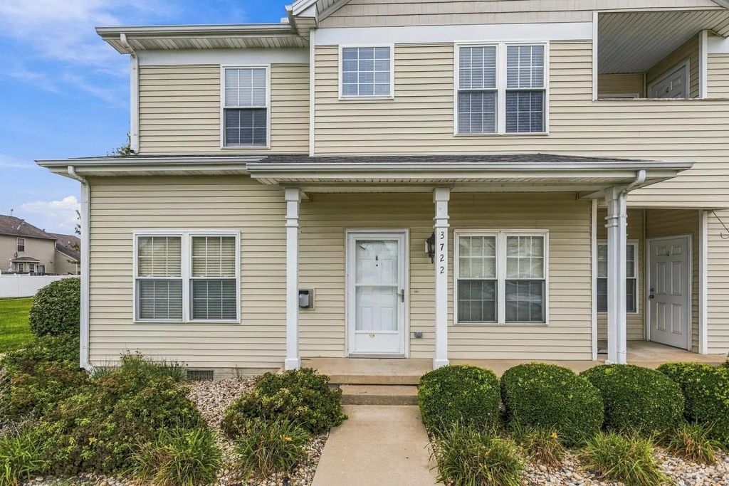 3722 Balcary Bay, Champaign