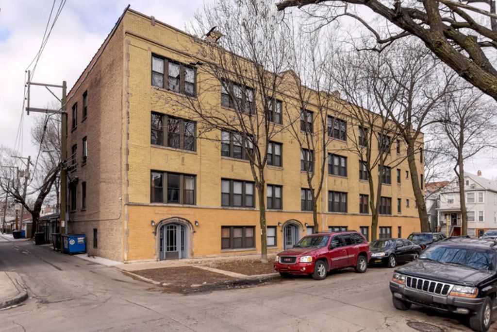4014 N Spaulding Avenue 2, Chicago