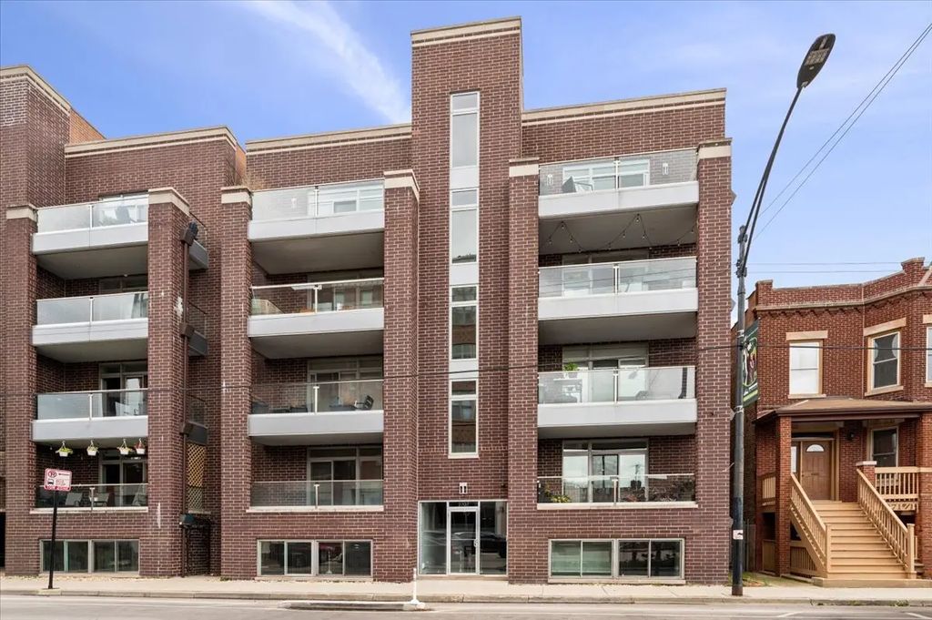 2707 W Belmont Avenue 3w, Chicago