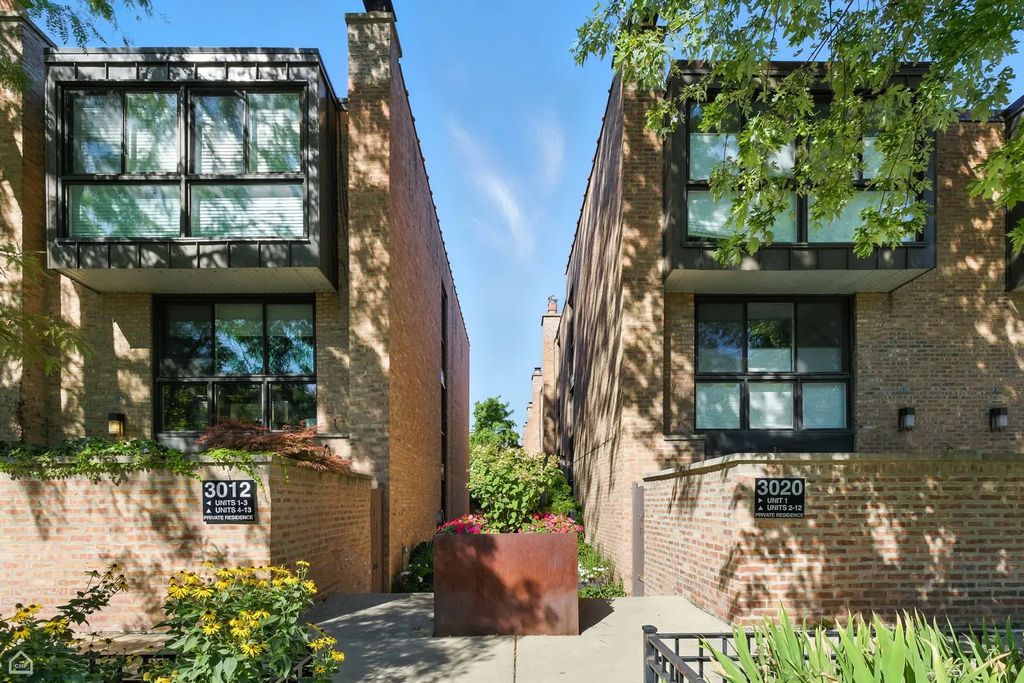 3012 N Waterloo Court 10, Chicago