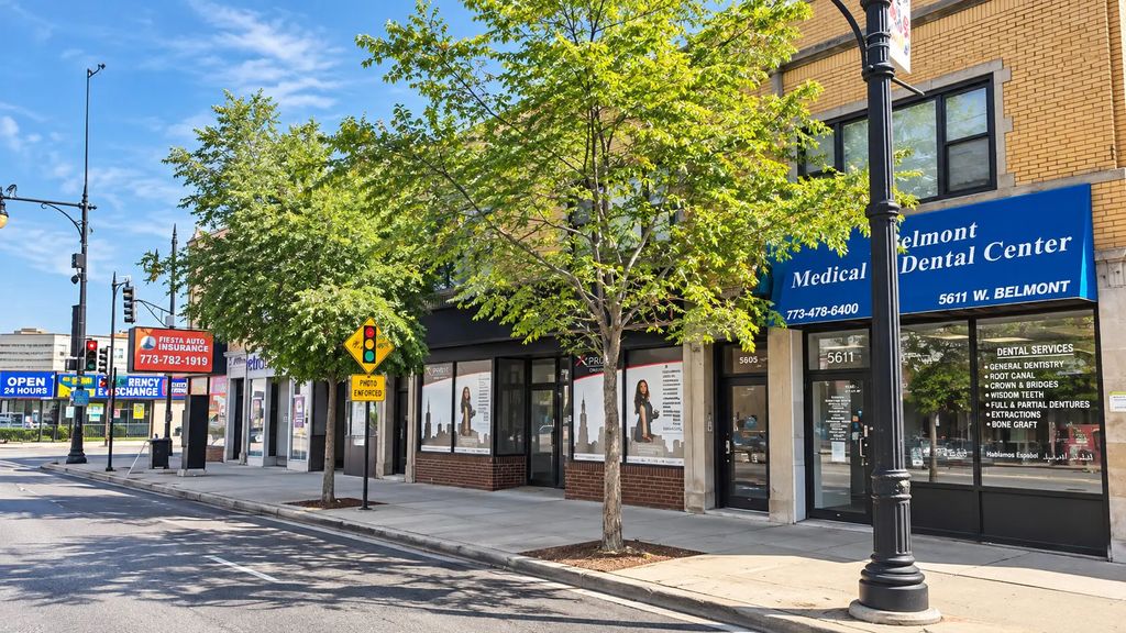 5611 W Belmont Avenue, Chicago