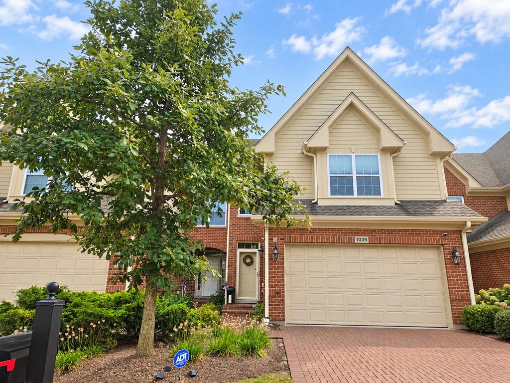 1039 Hickory Drive, Western Springs