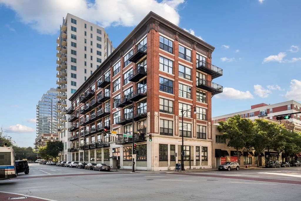 1601 S Michigan Avenue 505, Chicago