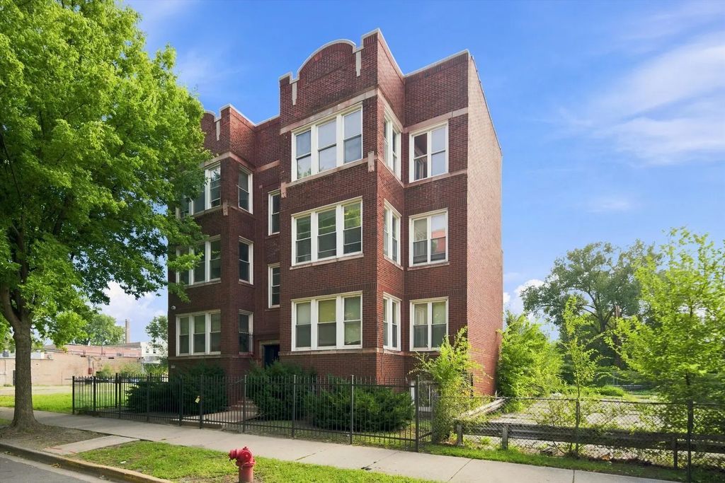 4723 S Vincennes Avenue, Chicago