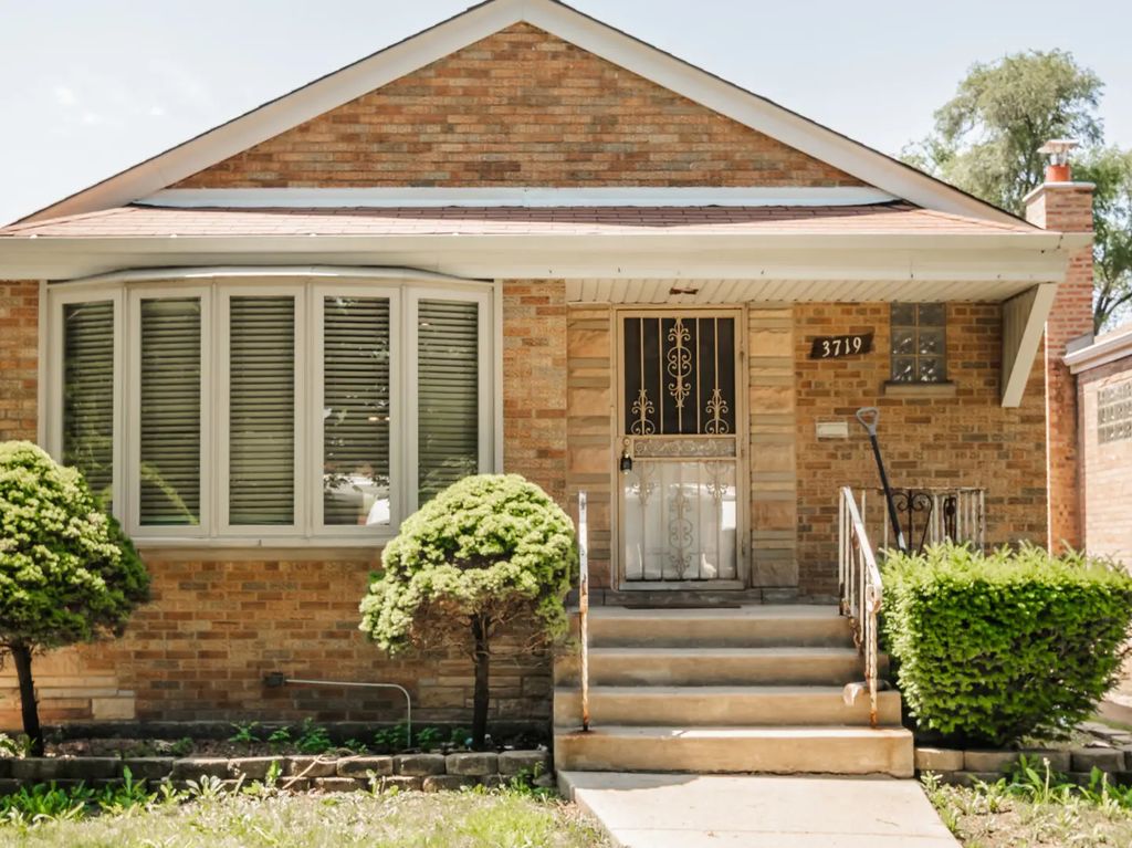 3719 W 81st Place, Chicago