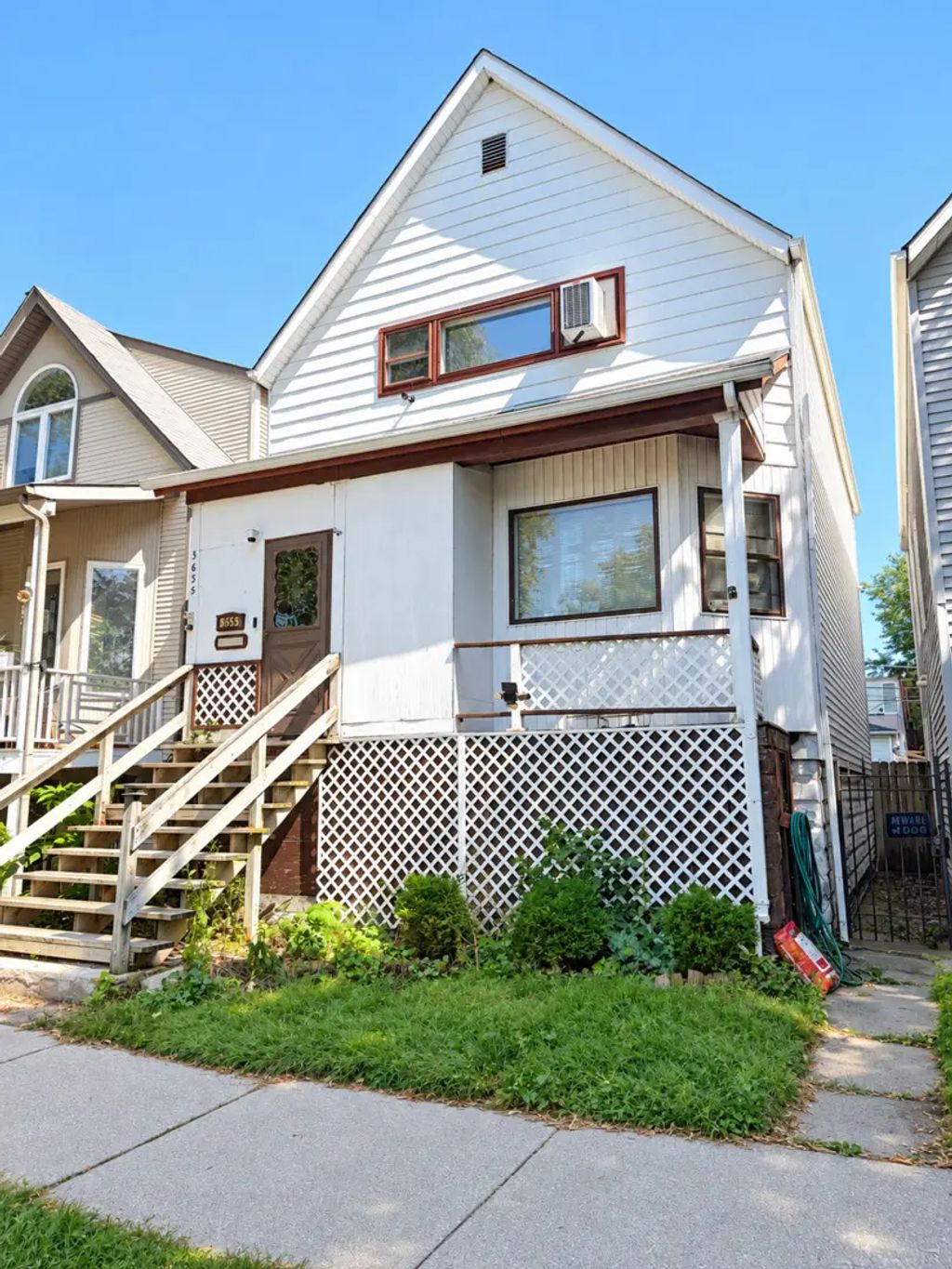 3635 N Ravenswood Avenue, Chicago