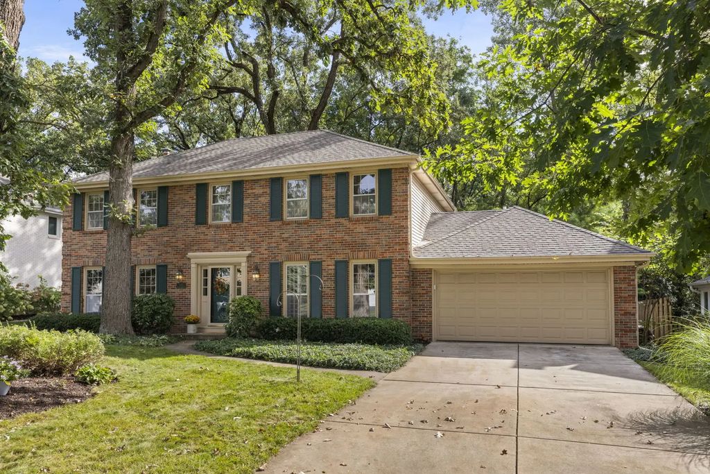 1245 Yorkshire Woods Court, Wheaton