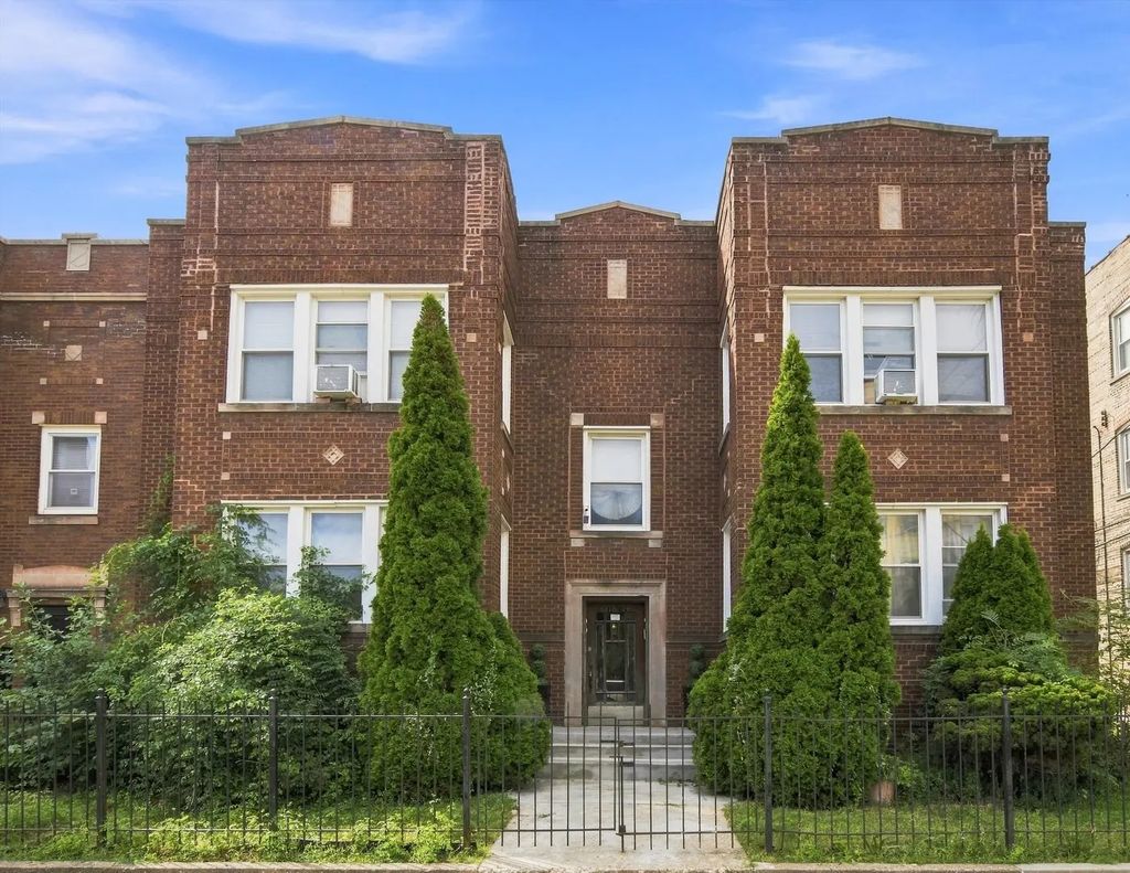 8314 S Paulina Street, Chicago