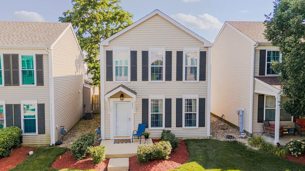 233 W Washington Street, Oswego