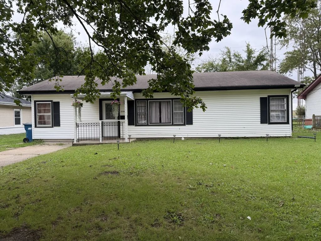 250 N Hammes Avenue, Kankakee