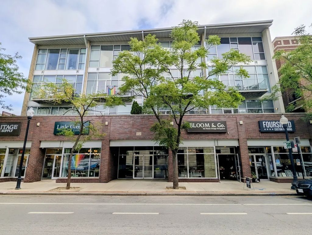5115 N Clark Street 3f, Chicago