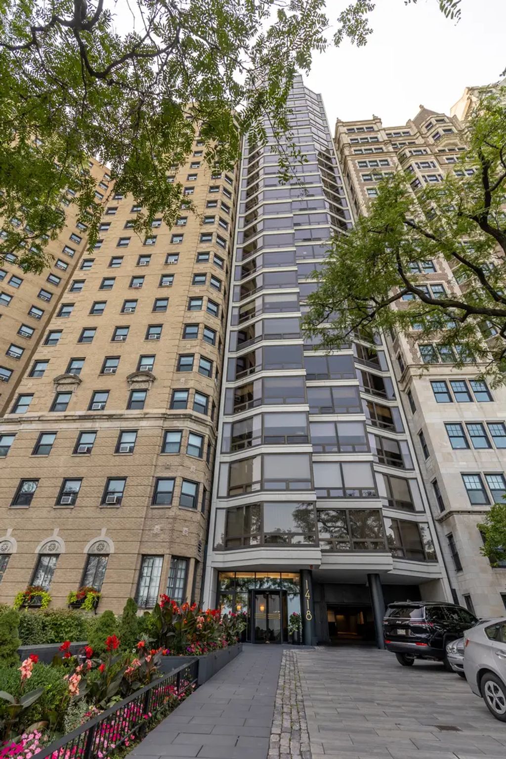 1418 N Lake Shore Drive 28, Chicago