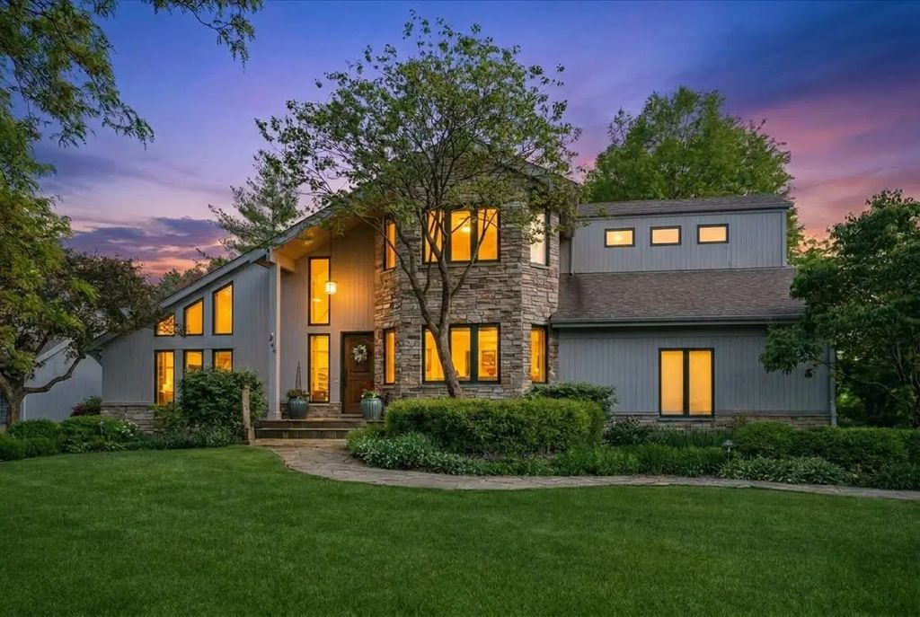 500 Parkview Place, Burr Ridge