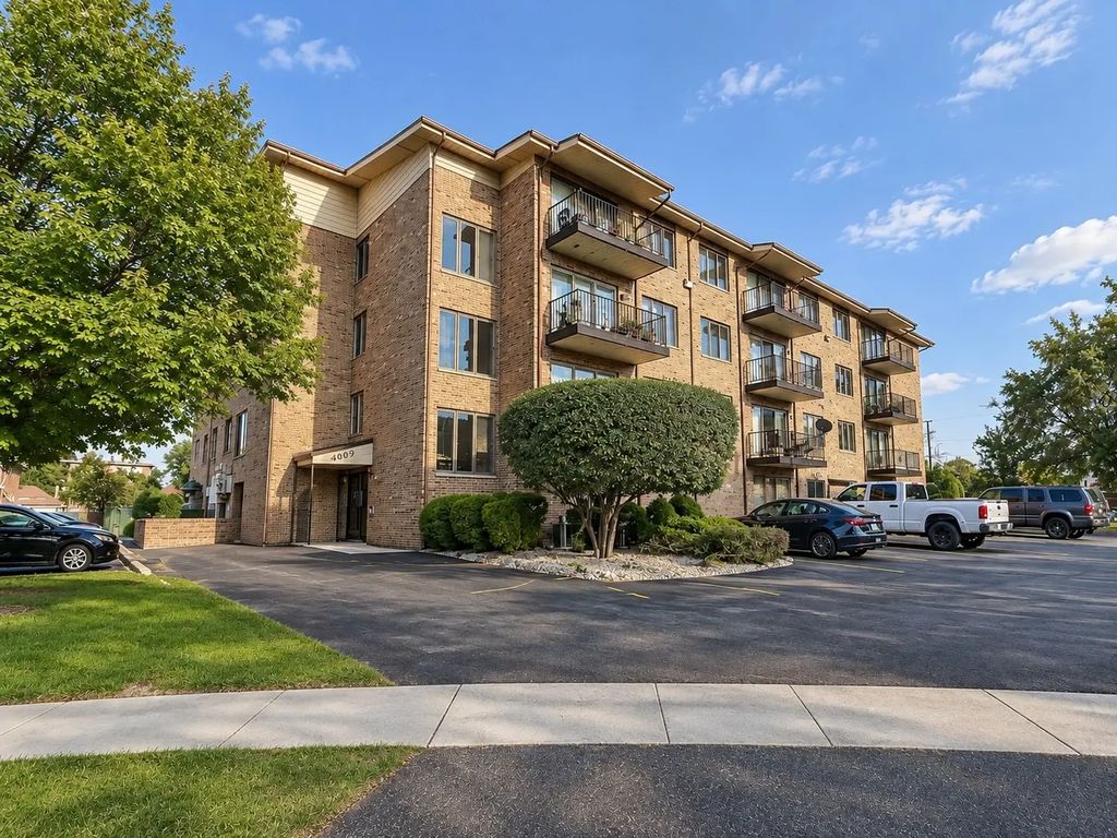 4009 W 93rd Place 4e, Oak Lawn